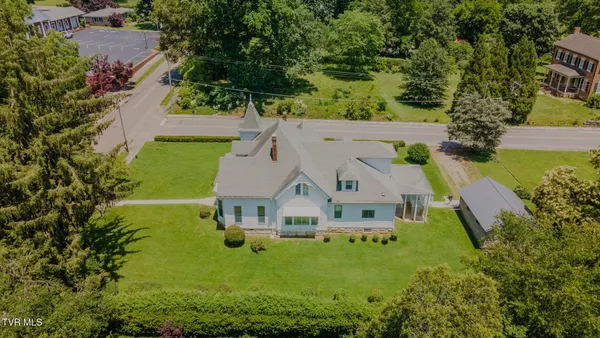 $589,900 | 438 East Main Street, Rogersville, TN 37857
