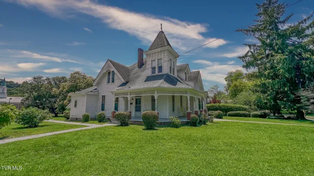 $589,900 | 438 East Main Street, Rogersville, TN 37857