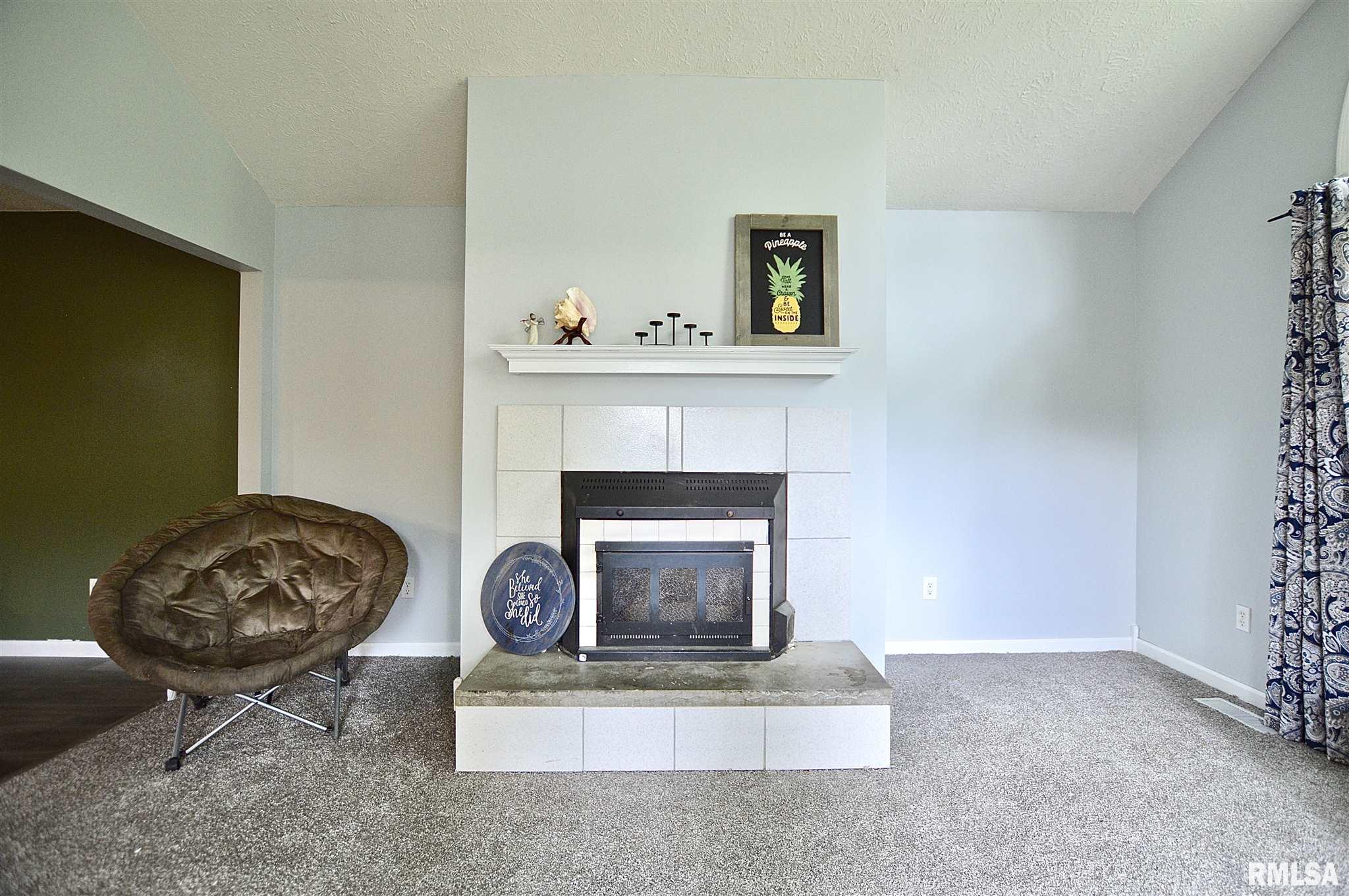 708 Deerfield Road Chatham, IL 62629 - Photo 17 of 24 Gallery Image 17