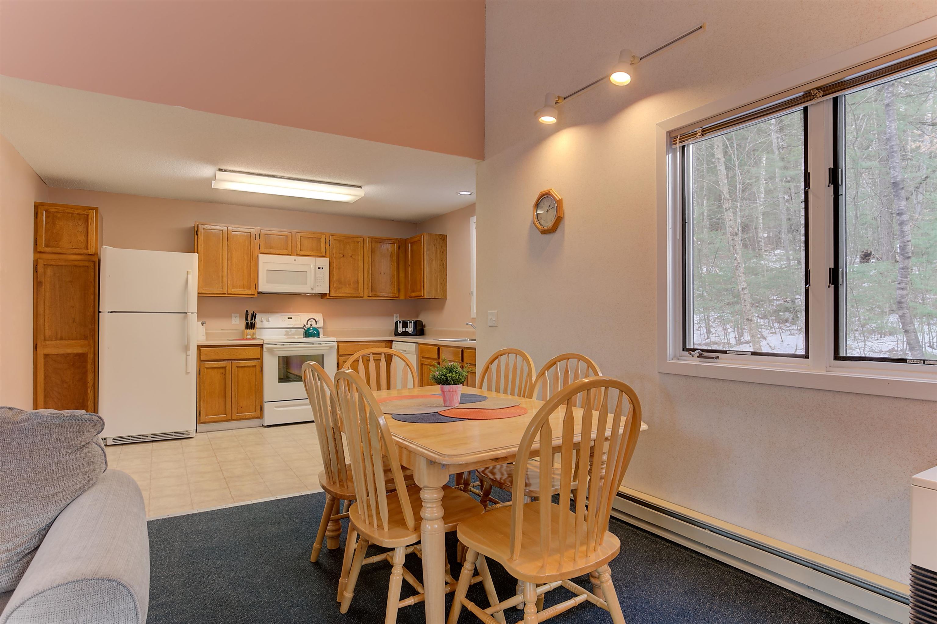 326 Crown Ridge Road, Unit 10 Conway, NH 03860 - Photo 10 of 34