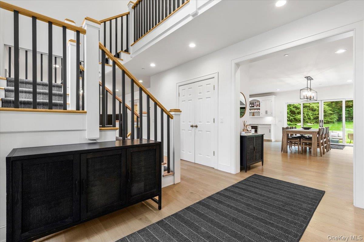 127 Rye Ridge Road Harrison, NY 10528 - Photo 4 of 34