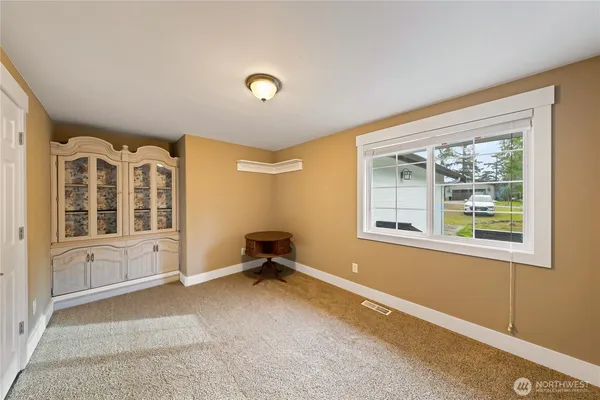 $427,000 | 752 Tillamuk Drive, La Conner, WA 98257