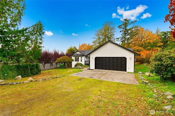 $427,000 | 752 Tillamuk Drive, La Conner, WA 98257