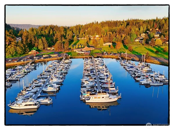 $427,000 | 752 Tillamuk Drive, La Conner, WA 98257