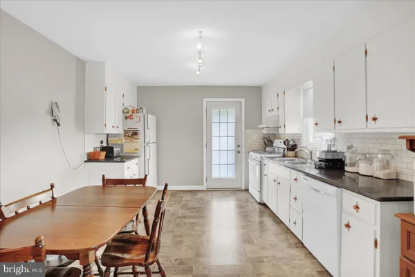 $329,900 | 227 West Neversink Road, Reading, PA 19606