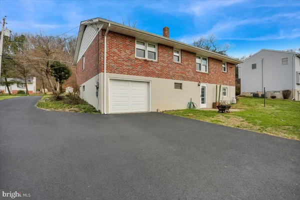 $329,900 | 227 West Neversink Road, Reading, PA 19606