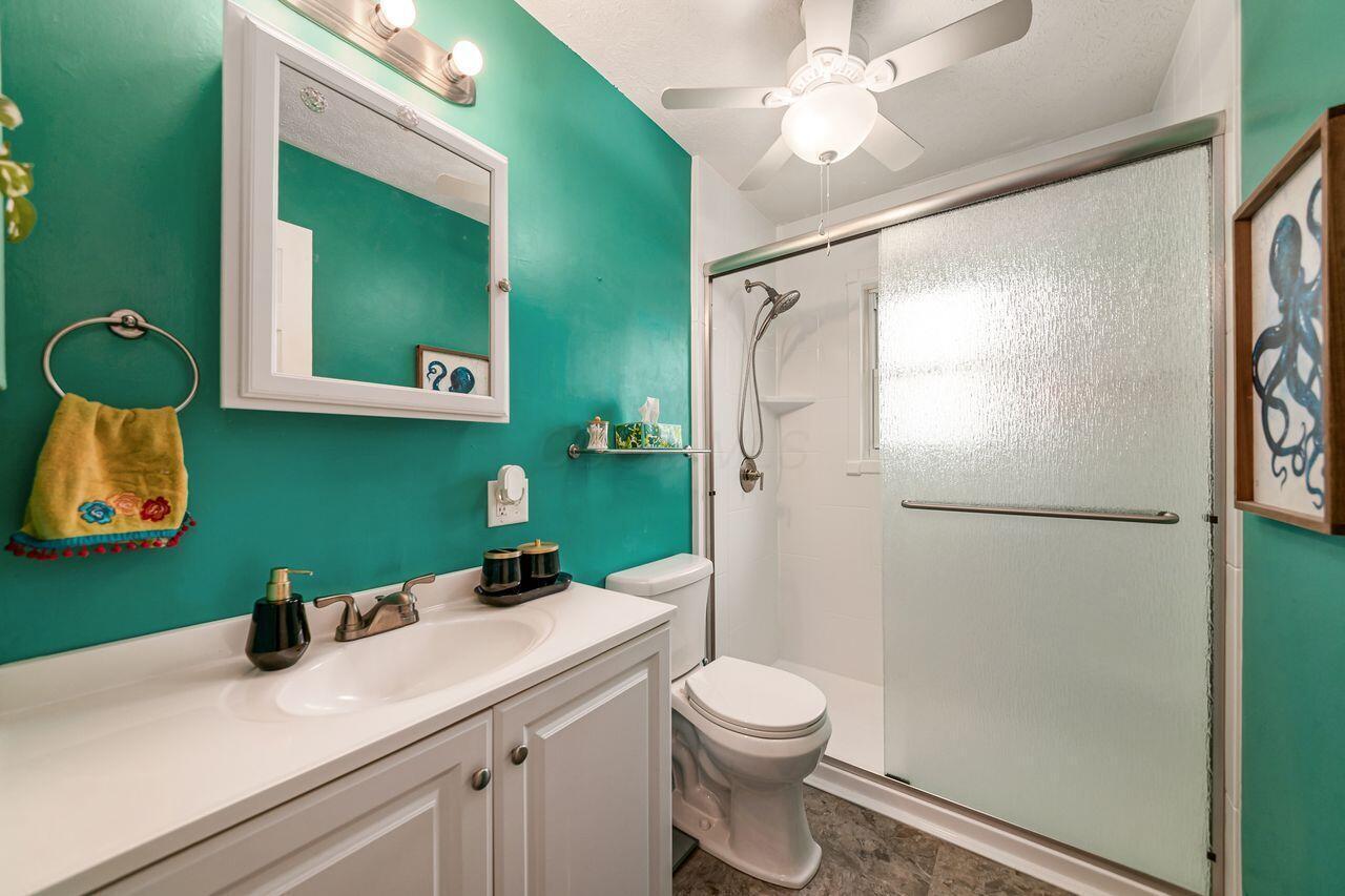 6563 Karl Road Columbus, OH 43229 - Photo 11 of 26 L_6563_Karl_Rd079