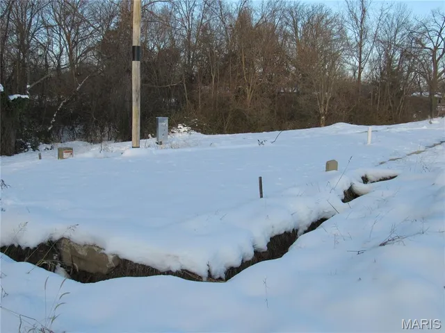 $70,000 | 17039 Hillside Lane, Jerseyville, IL 62052