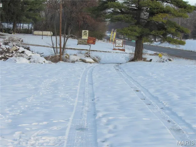 $70,000 | 17039 Hillside Lane, Jerseyville, IL 62052