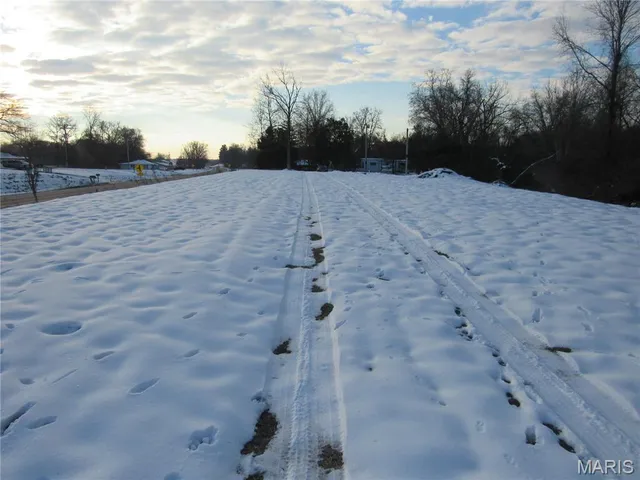 $70,000 | 17039 Hillside Lane, Jerseyville, IL 62052