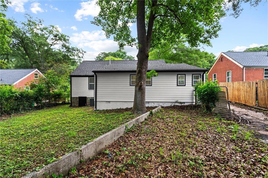1939 Willa Drive Decatur, GA 30032 - Photo 6 of 43 Gallery Image 6