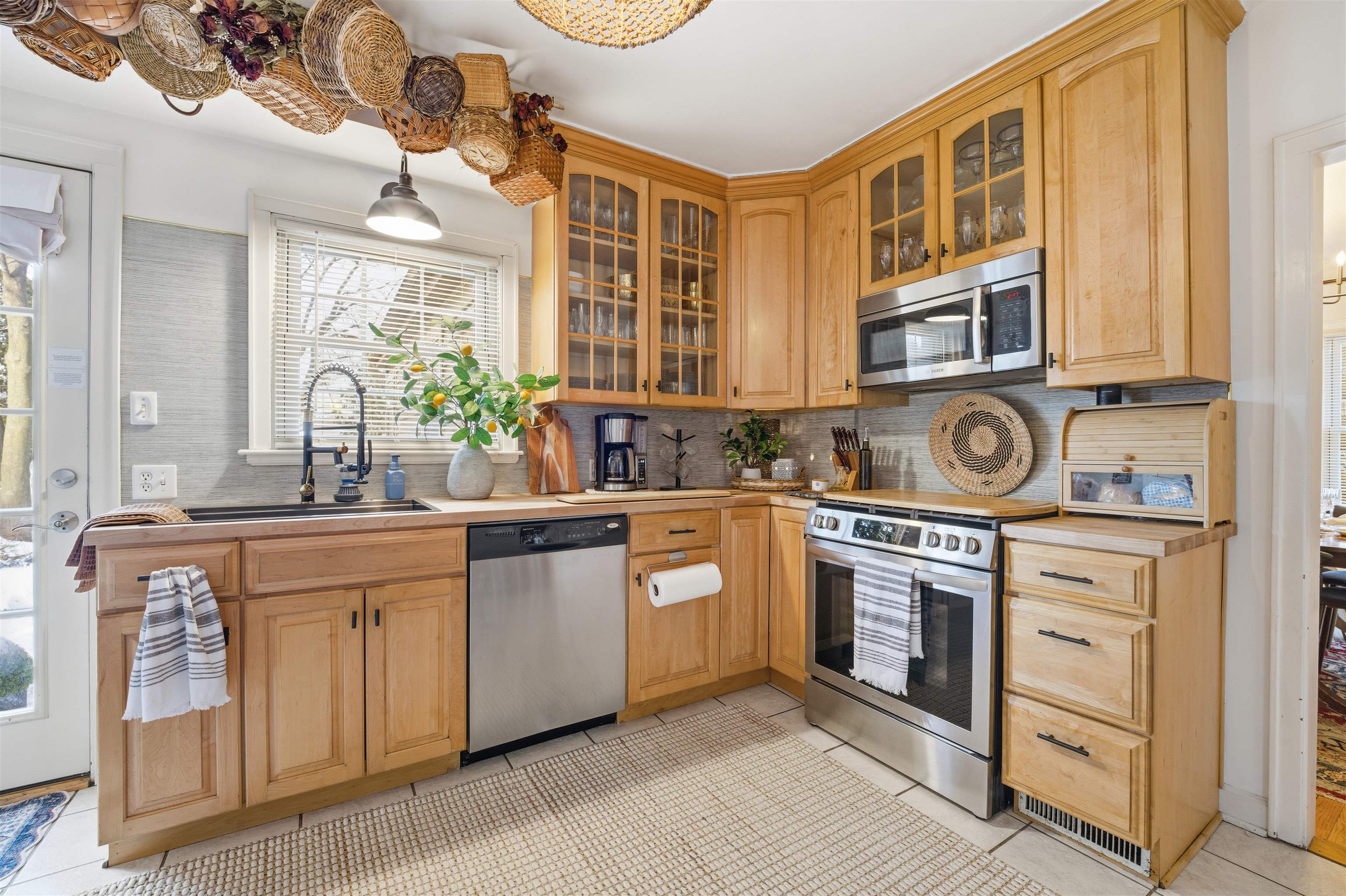 614 East Grant Street Appleton, WI 54911 - Photo 18 of 55