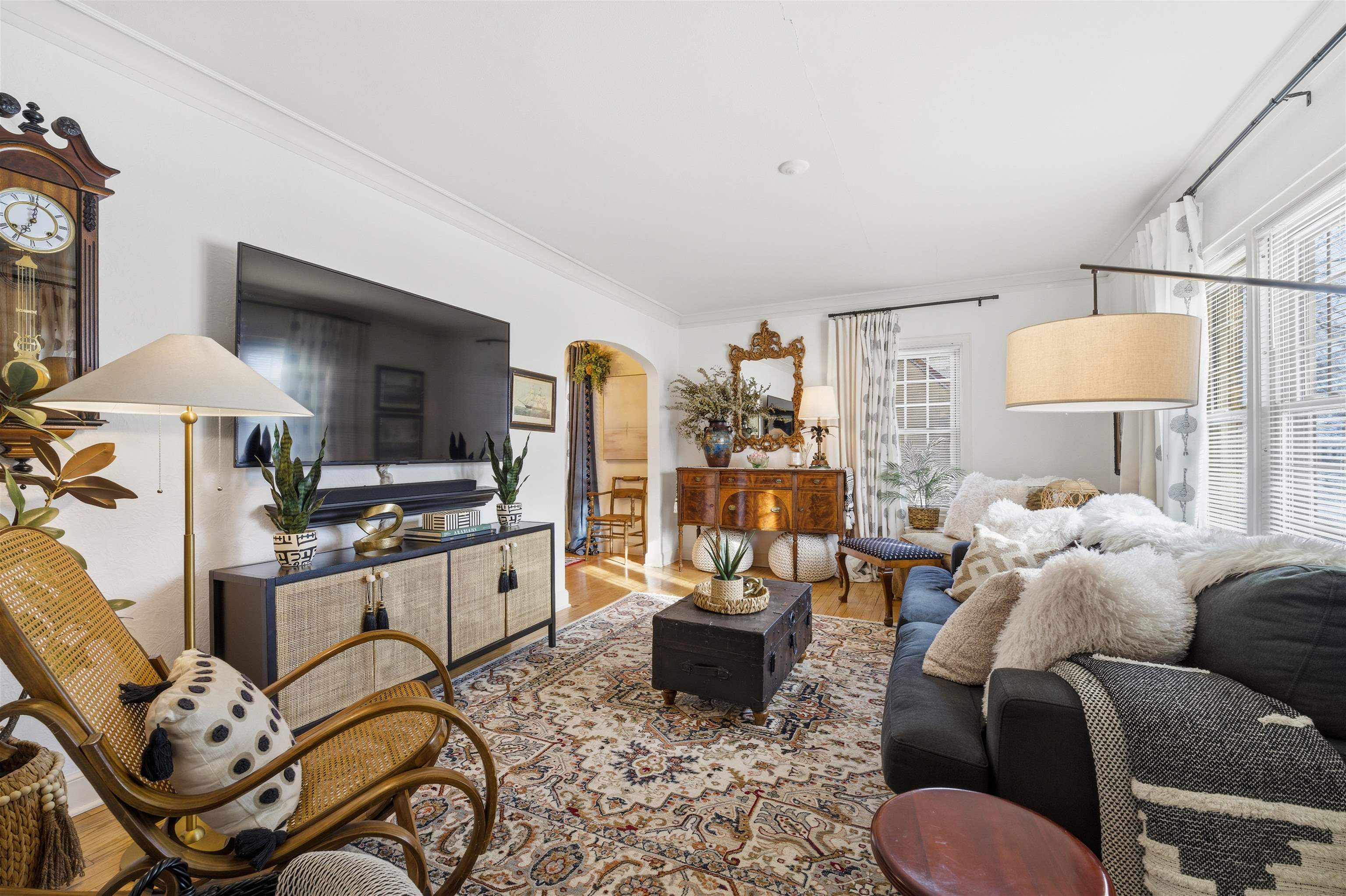 614 East Grant Street Appleton, WI 54911 - Photo 2 of 55