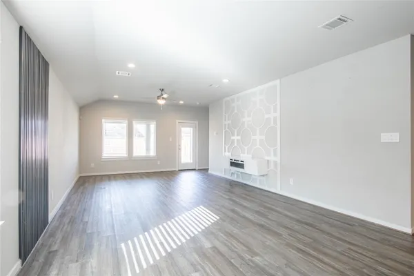 $2,450 | 7226 Telford Holw Trail, Richmond, TX 77407