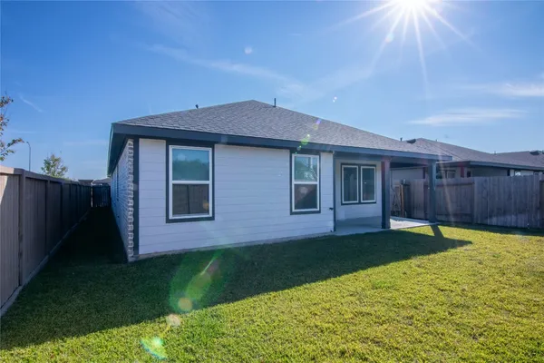 $2,450 | 7226 Telford Holw Trail, Richmond, TX 77407