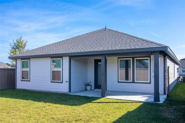 $2,450 | 7226 Telford Holw Trail, Richmond, TX 77407