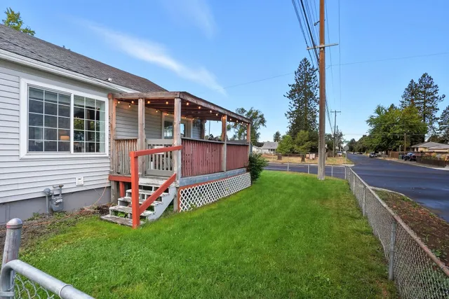 $295,000 | 6020 North Monroe Street, Spokane, WA 99205