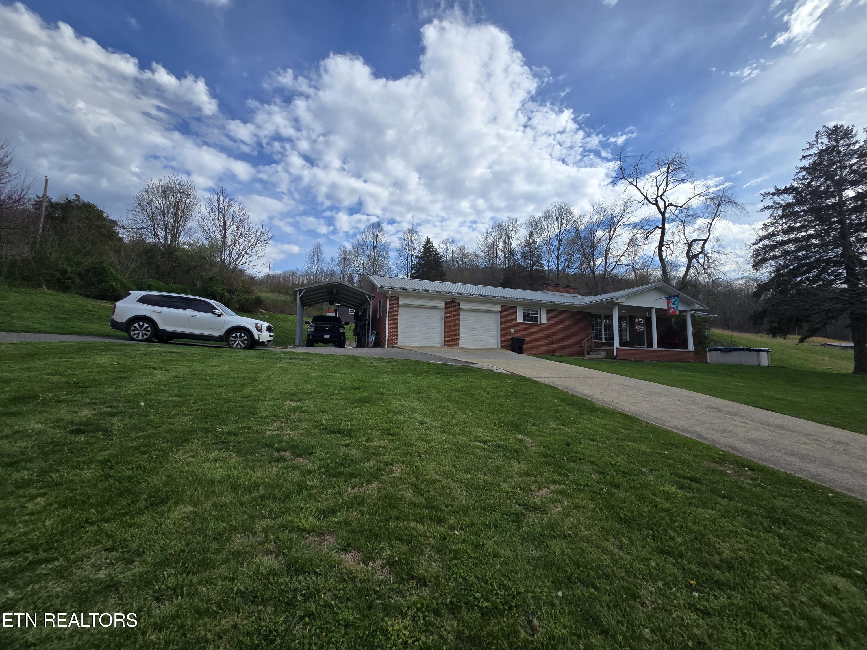 1765 Sugar Run Road Jonesville, VA 24263 - Photo 3 of 46 20260402_170516