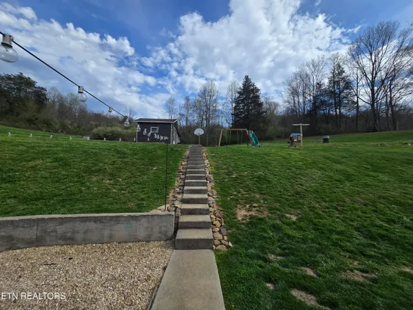 $259,000 | 1765 Sugar Run Road, Jonesville, VA 24263