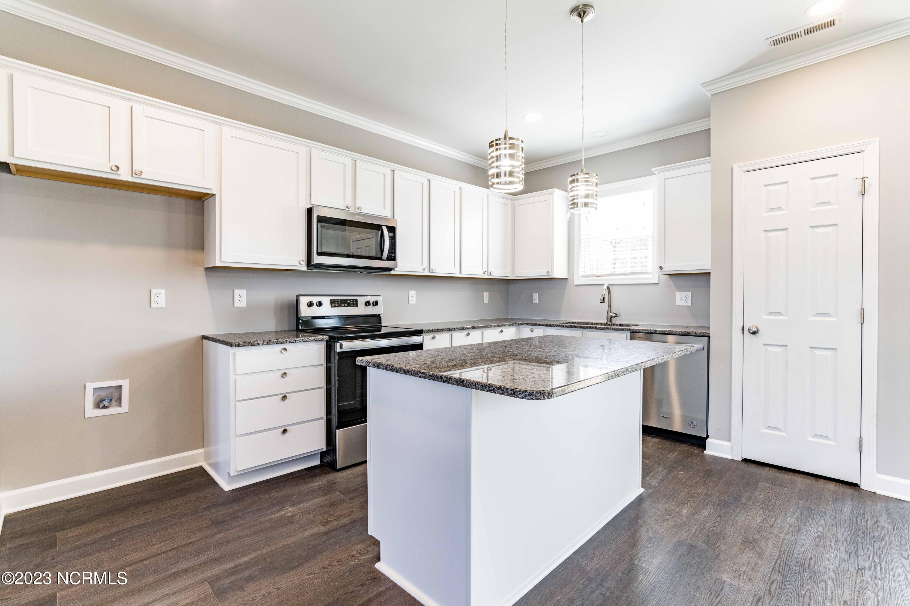 6444 Flowers Road Wilson, NC 27893 - Photo 11 of 32 DSC07158