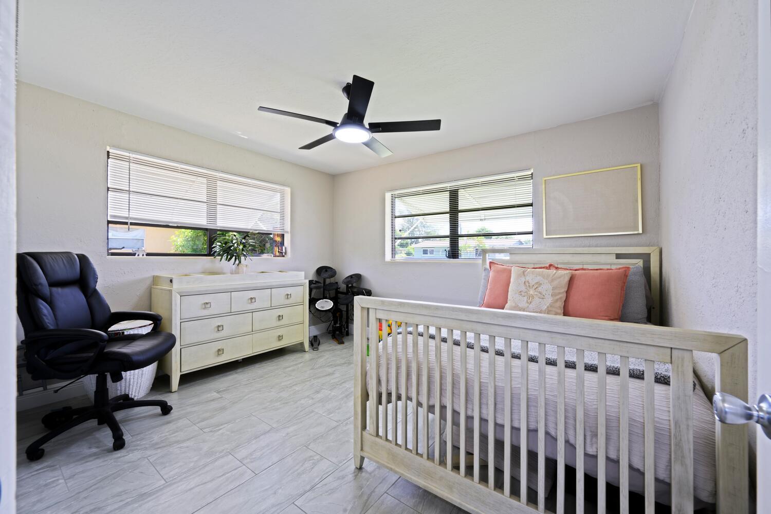 310 West 16th Way Riviera Beach, FL 33404 - Photo 16 of 24 Bedroom 2