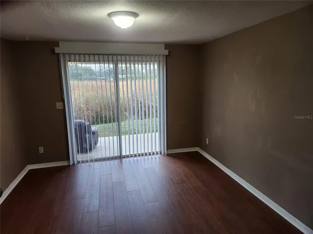 $1,295 | 1215 Skyview Boulevard, Unit B, Lakeland, FL 33801