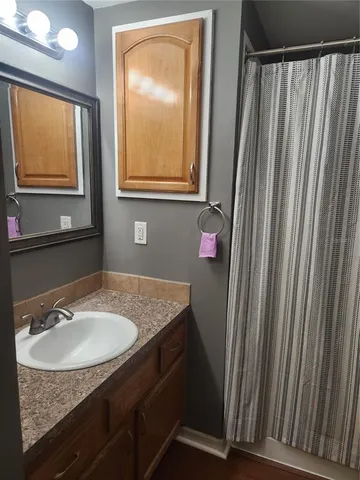 $1,295 | 1215 Skyview Boulevard, Unit B, Lakeland, FL 33801