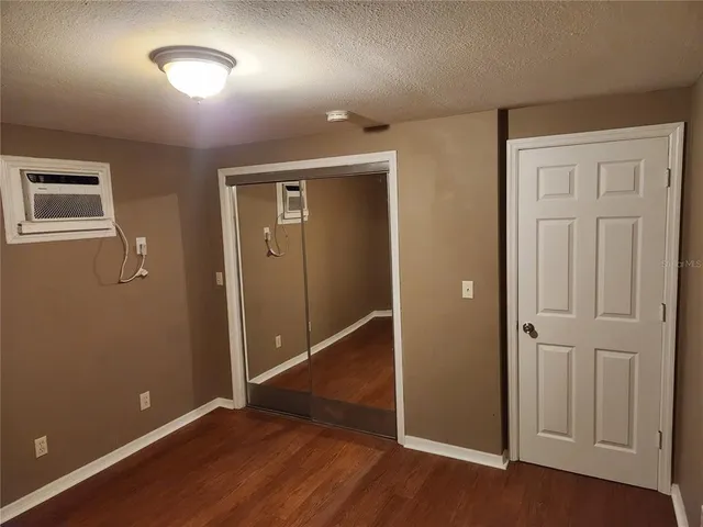 $1,295 | 1215 Skyview Boulevard, Unit B, Lakeland, FL 33801