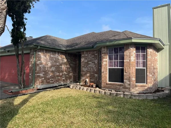 $1,650 | 7950 Caribou Drive, Corpus Christi, TX 78414