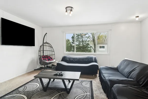 $238,500 | 872 Cambridge Place, Unit 126D, Wheeling, IL 60090