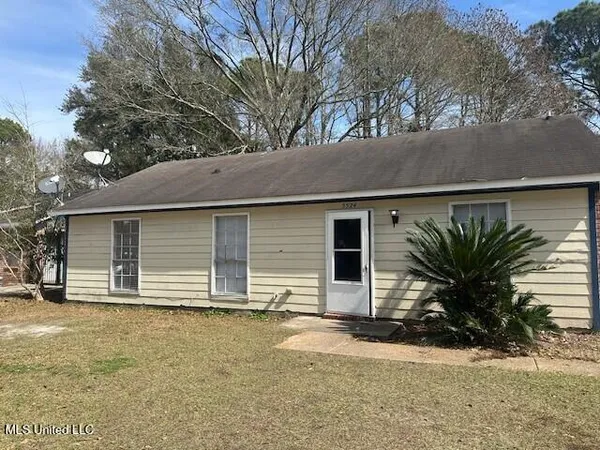 $1,450 | 3524 Morningview Drive, Moss Point, MS 39563