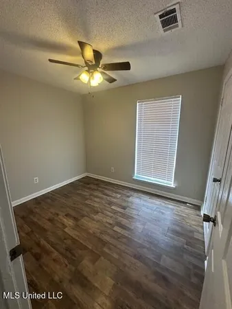 $1,450 | 3524 Morningview Drive, Moss Point, MS 39563