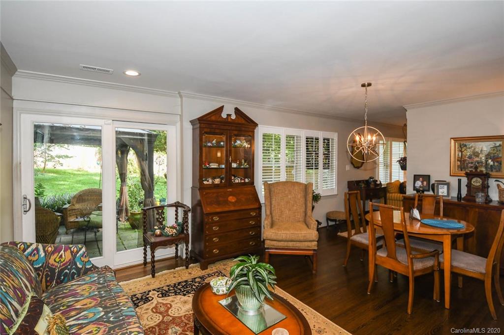 5644 Londonderry Road Charlotte, NC 28210 - Photo 12 of 23 a view of a livingroom with furniture window and outside view