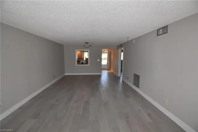 $1,850 | 5667 Rattlesnake Hammock Road, Unit B205, Naples, FL 34113