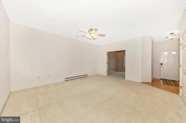 $254,900 | 80 Sunbrook Lane, Unit 170, Hagerstown, MD 21742