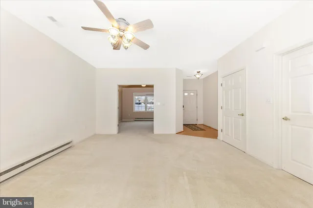 $254,900 | 80 Sunbrook Lane, Unit 170, Hagerstown, MD 21742