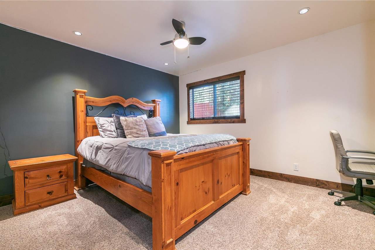 11596 Brook Lane Truckee, CA 96161 - Photo 12 of 21