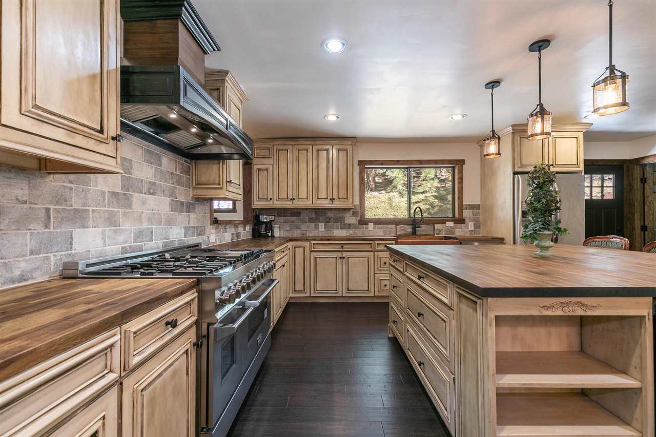 11596 Brook Lane Truckee, CA 96161 - Photo 5 of 21