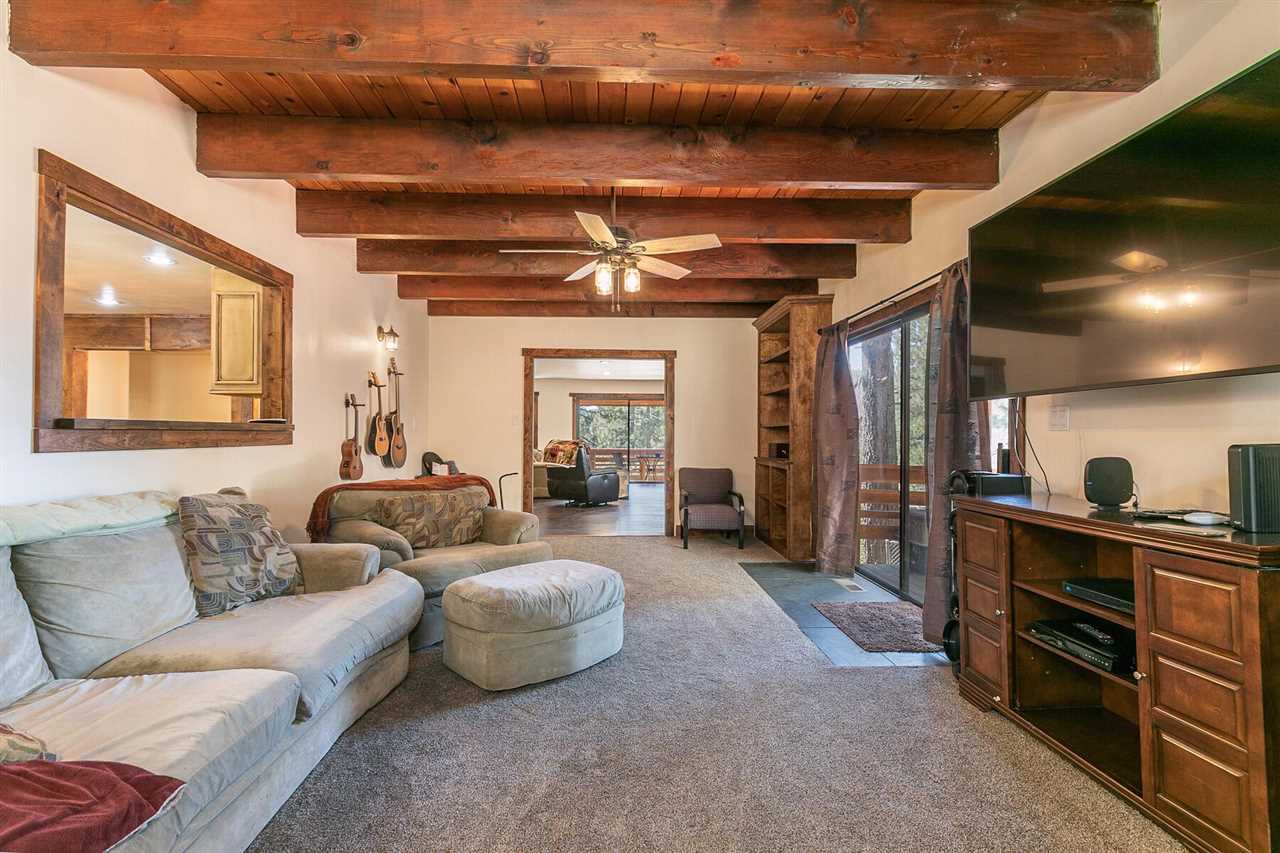 11596 Brook Lane Truckee, CA 96161 - Photo 8 of 21