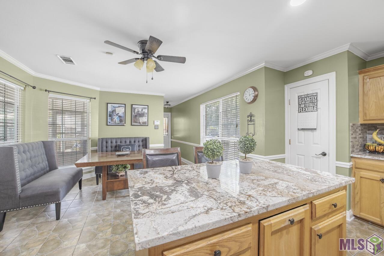 37131 Perkins Road Prairieville, LA 70769 - Photo 5 of 19 Gallery Image 5