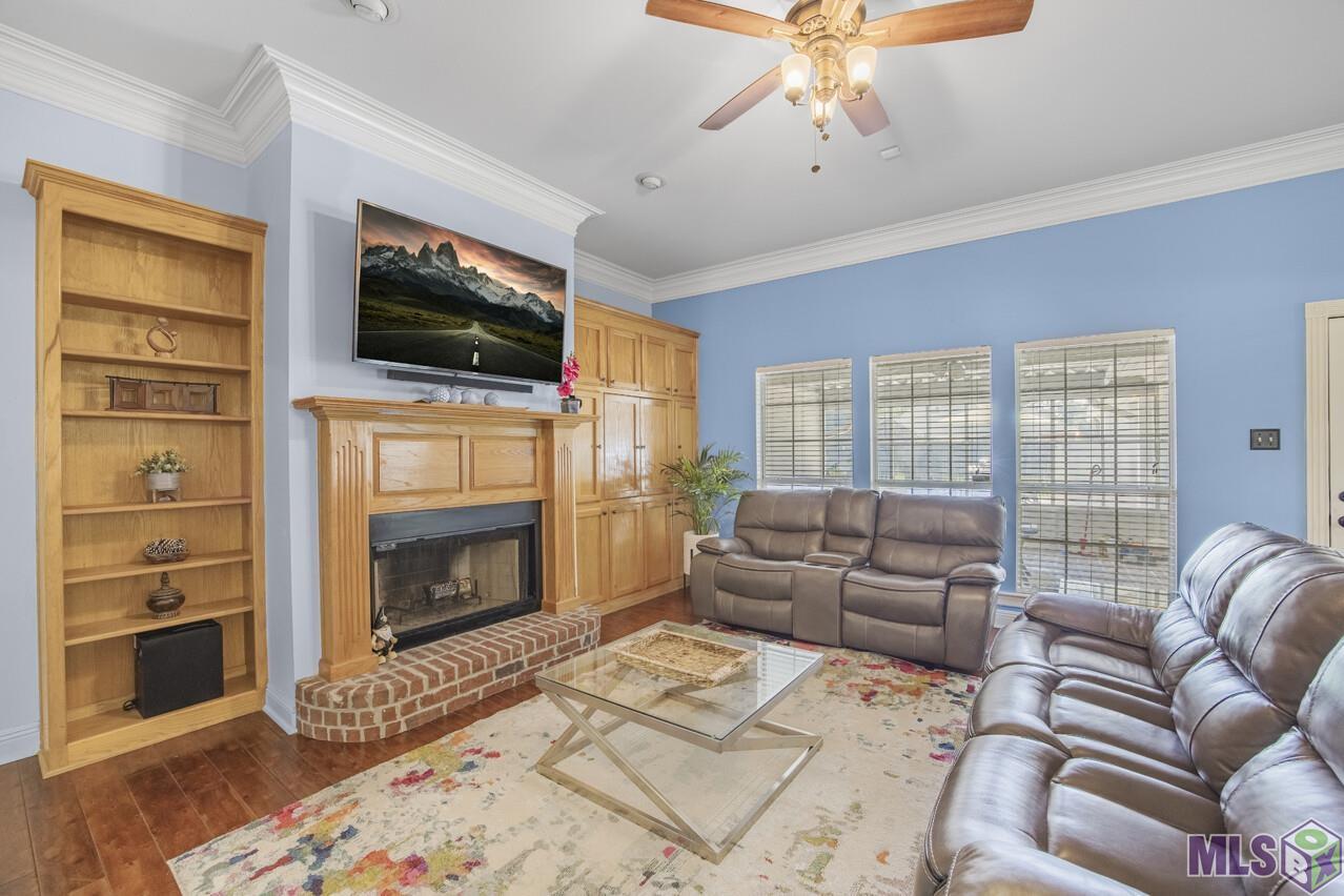 37131 Perkins Road Prairieville, LA 70769 - Photo 6 of 19 Gallery Image 6