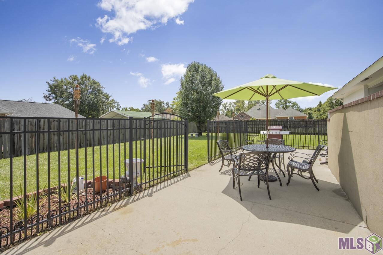 37131 Perkins Road Prairieville, LA 70769 - Photo 8 of 19 Gallery Image 8
