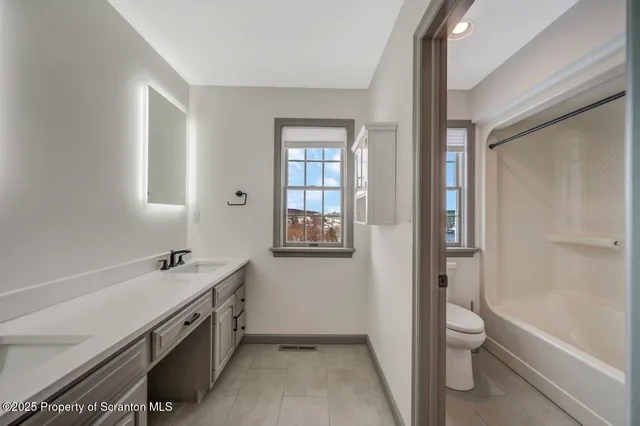 $595,000 | 123 Bonifanti Lane, Factoryville, PA 18419