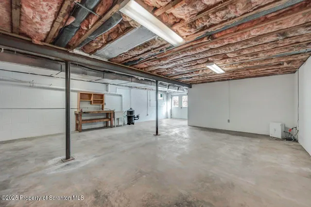 $595,000 | 123 Bonifanti Lane, Factoryville, PA 18419