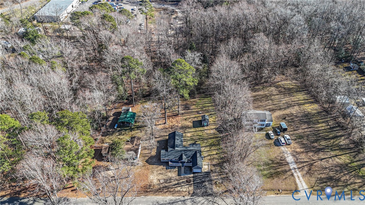 113 Red Dirt Road Williamsburg, VA 23188 - Photo 2 of 41 a picture of city view