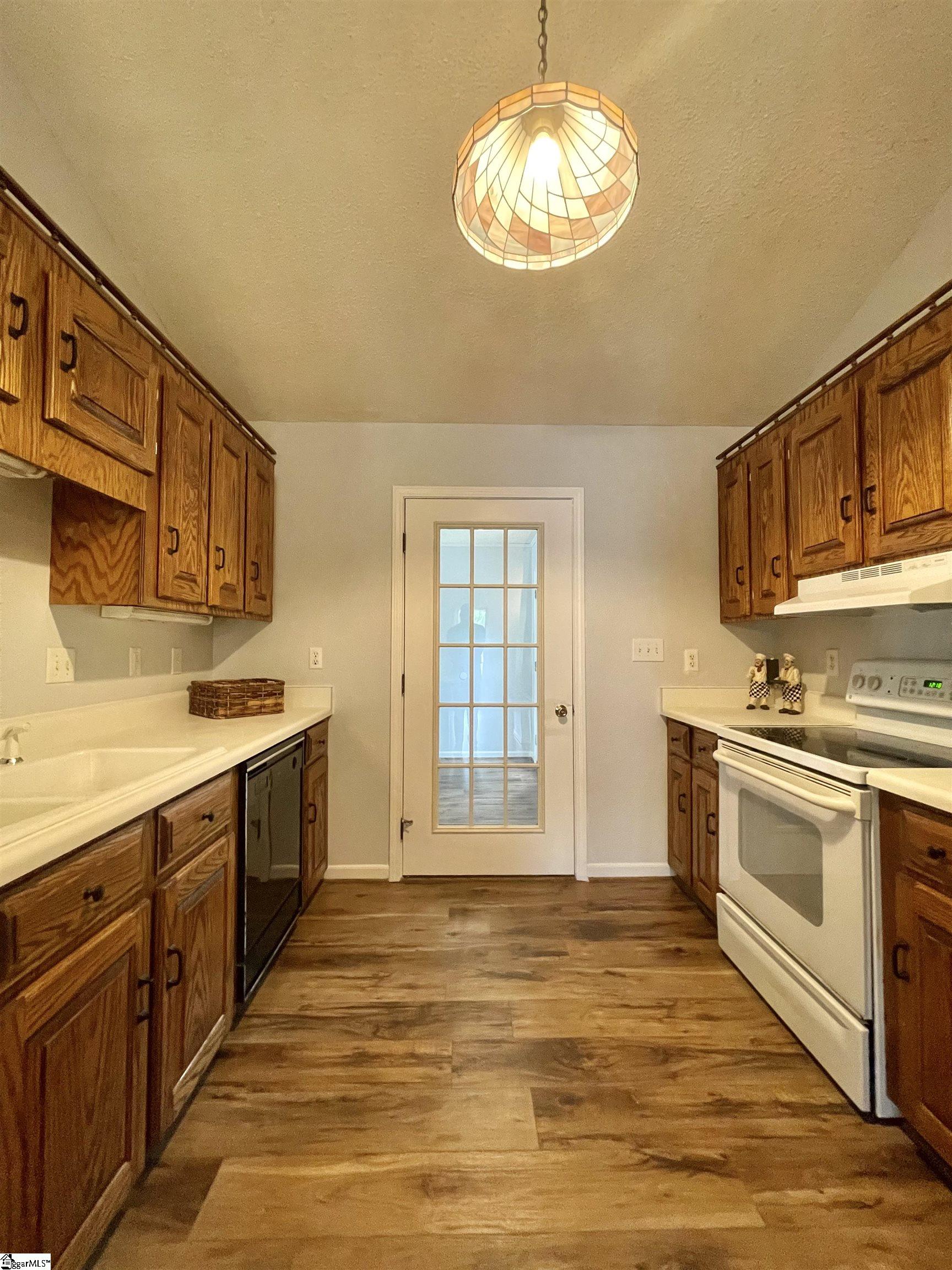400 Wildmarsh Road Piedmont, SC 29673 - Photo 11 of 36 Gallery Image 11