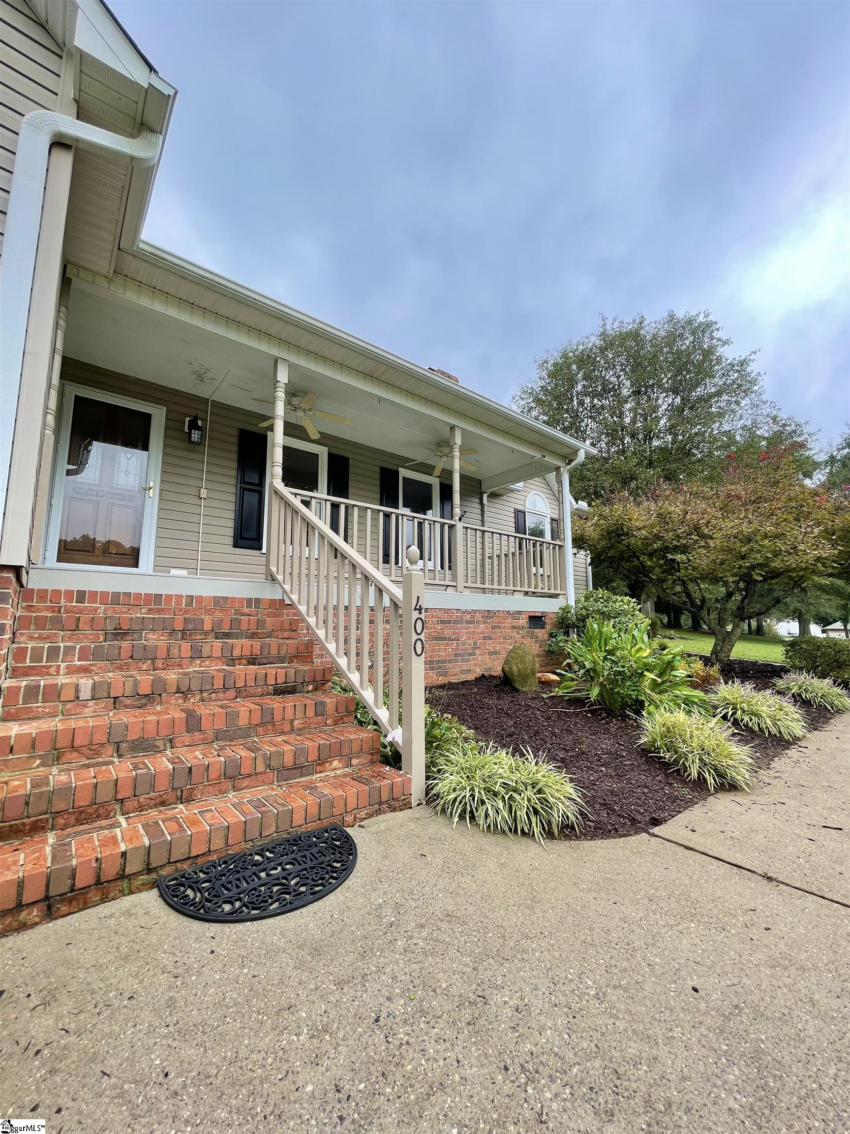 400 Wildmarsh Road Piedmont, SC 29673 - Photo 4 of 36 Gallery Image 4