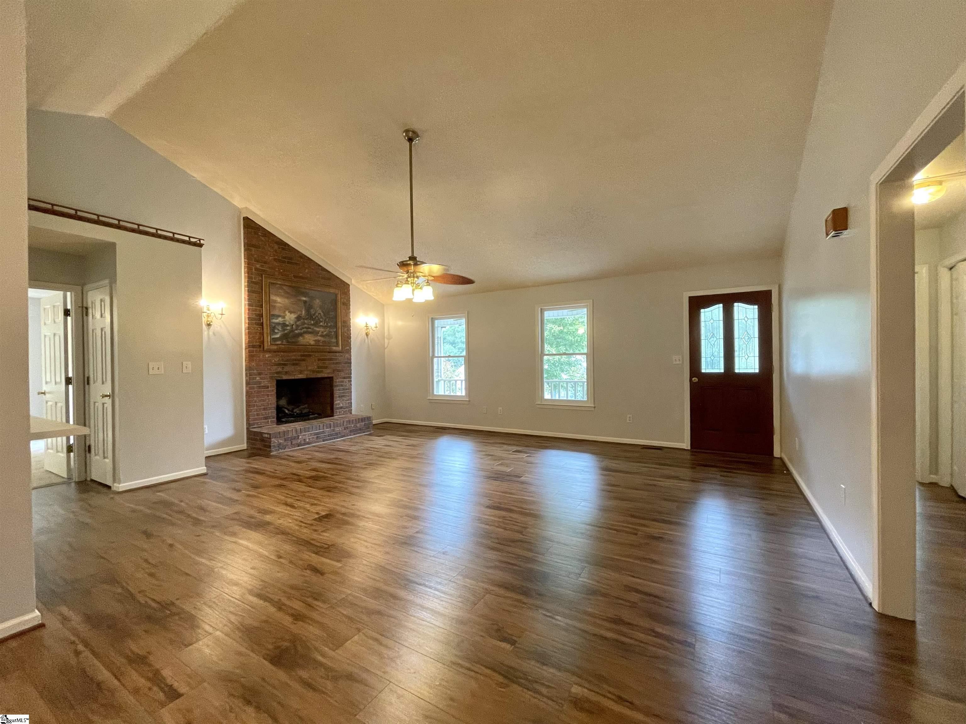 400 Wildmarsh Road Piedmont, SC 29673 - Photo 7 of 36 Gallery Image 7