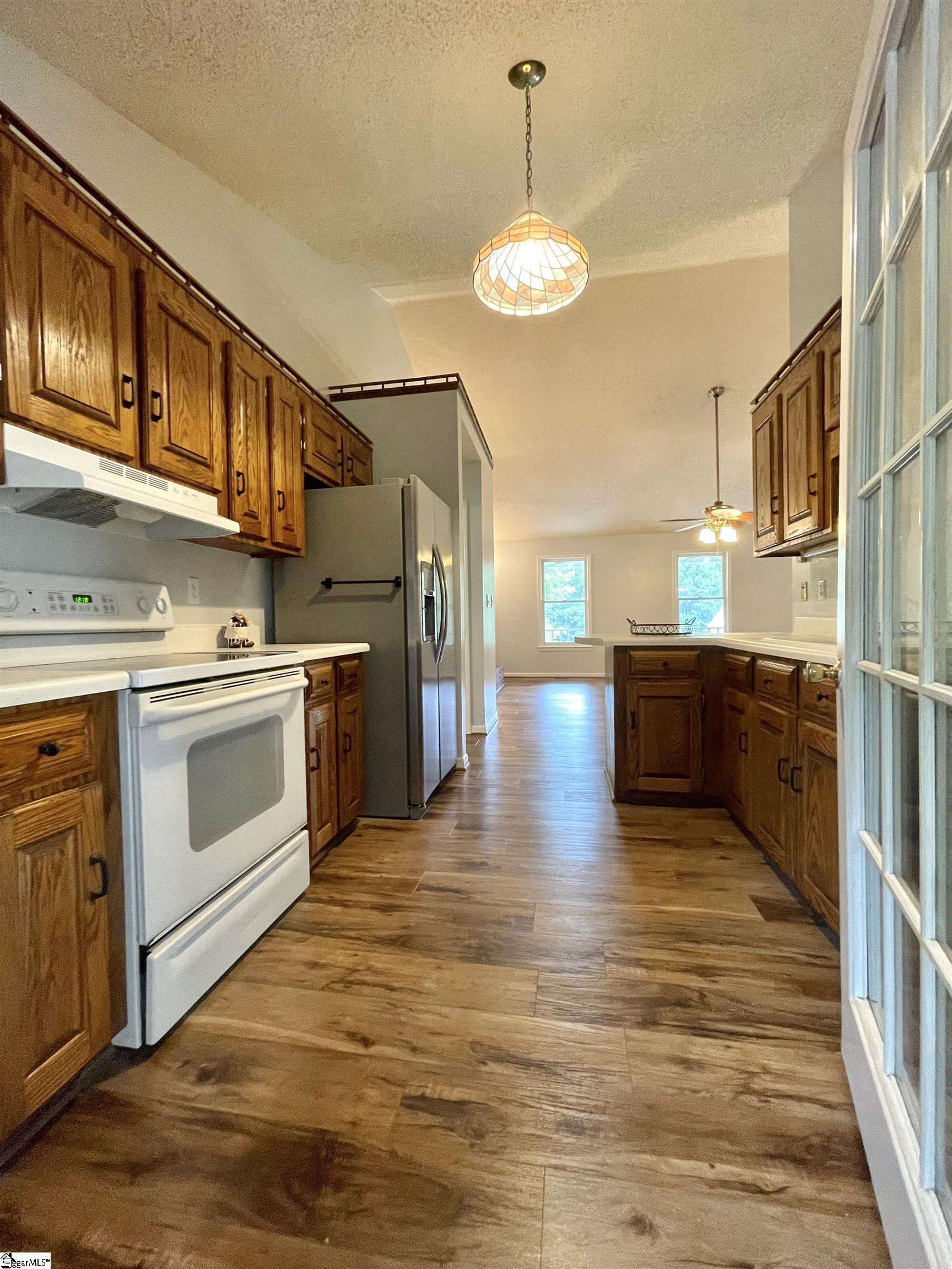 400 Wildmarsh Road Piedmont, SC 29673 - Photo 10 of 36 Gallery Image 10