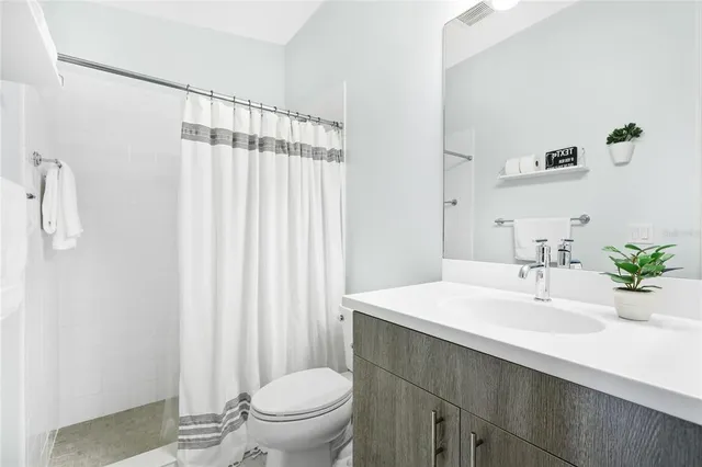 $599,990 | 3911 Woodmont Drive, Parrish, FL 34219